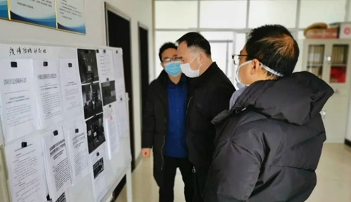 周金平先后到楚星公司、松滋肥業(yè)、實(shí)訓(xùn)基地和股份公司檢查疫情防控工作(圖3)