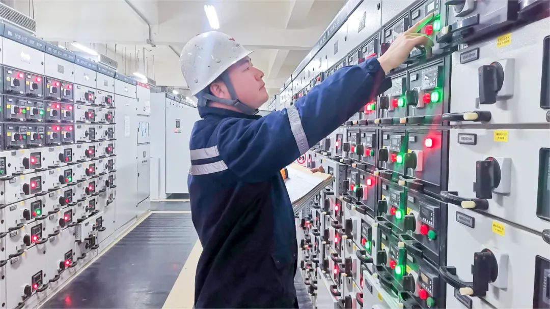 【宜化榜樣】新材料公司楊帆：扎根一線精耕細作，不負韶華淬煉匠心(圖5)