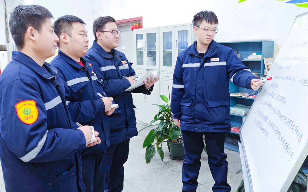 新疆宜化熱電分廠發(fā)電三班：夯實班組基礎(chǔ)，推進自主管理(圖3)