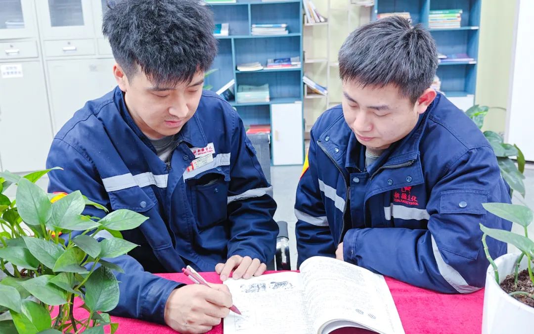 新疆宜化熱電分廠發(fā)電三班：夯實班組基礎(chǔ)，推進自主管理(圖4)