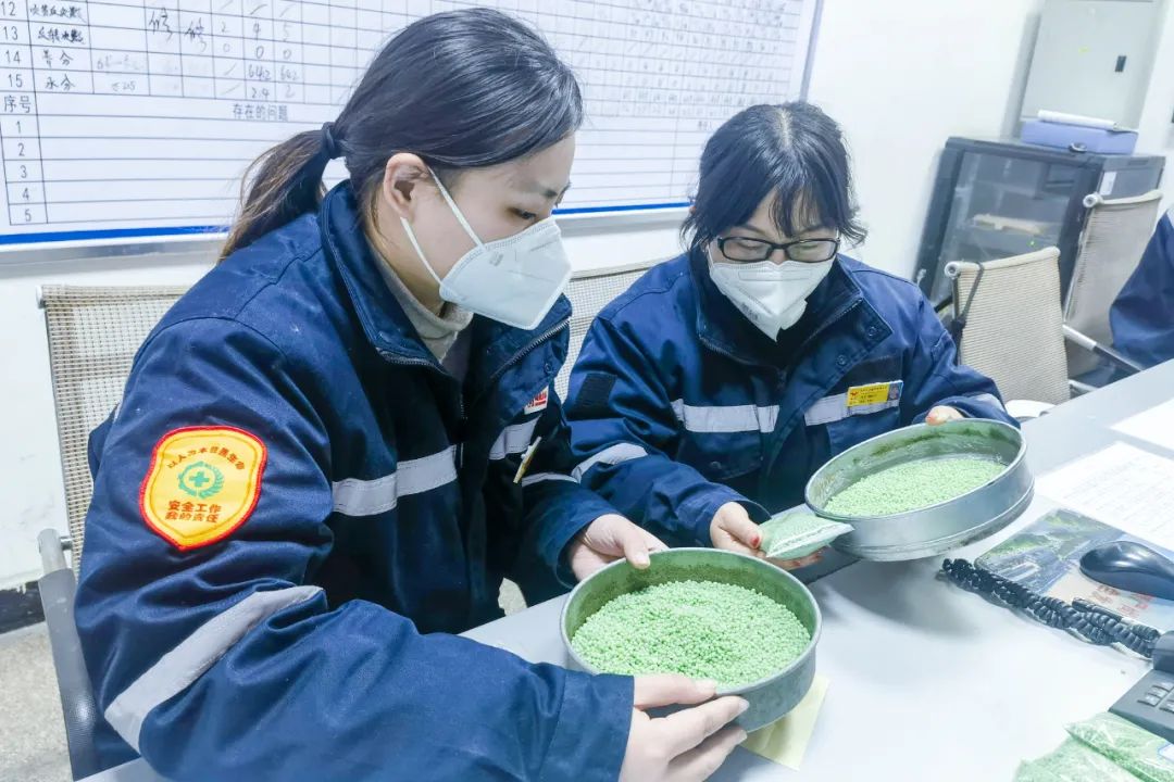 再添新成員！股份公司聚谷氨酸二銨成功下線(圖3)