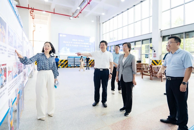 湖北省人社廳黨組書記、廳長(zhǎng)李述永到宜化實(shí)訓(xùn)基地調(diào)研