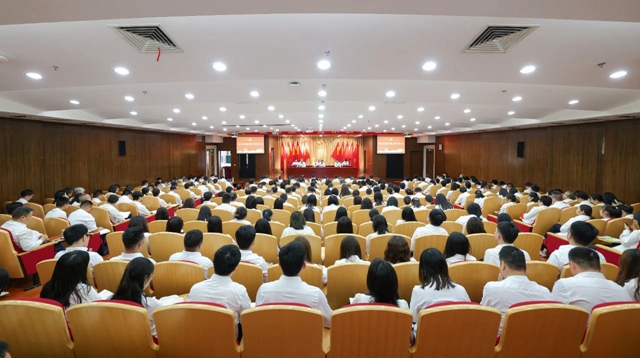 宜化集團(tuán)召開(kāi)警示教育會(huì)(圖1)