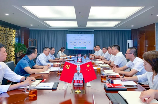 訪客戶談合作走市場！王大真到倍豐集團走訪